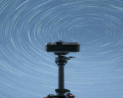 Smartphone showing the BEGINNERS tutorial for Southern Star Trails First Compass